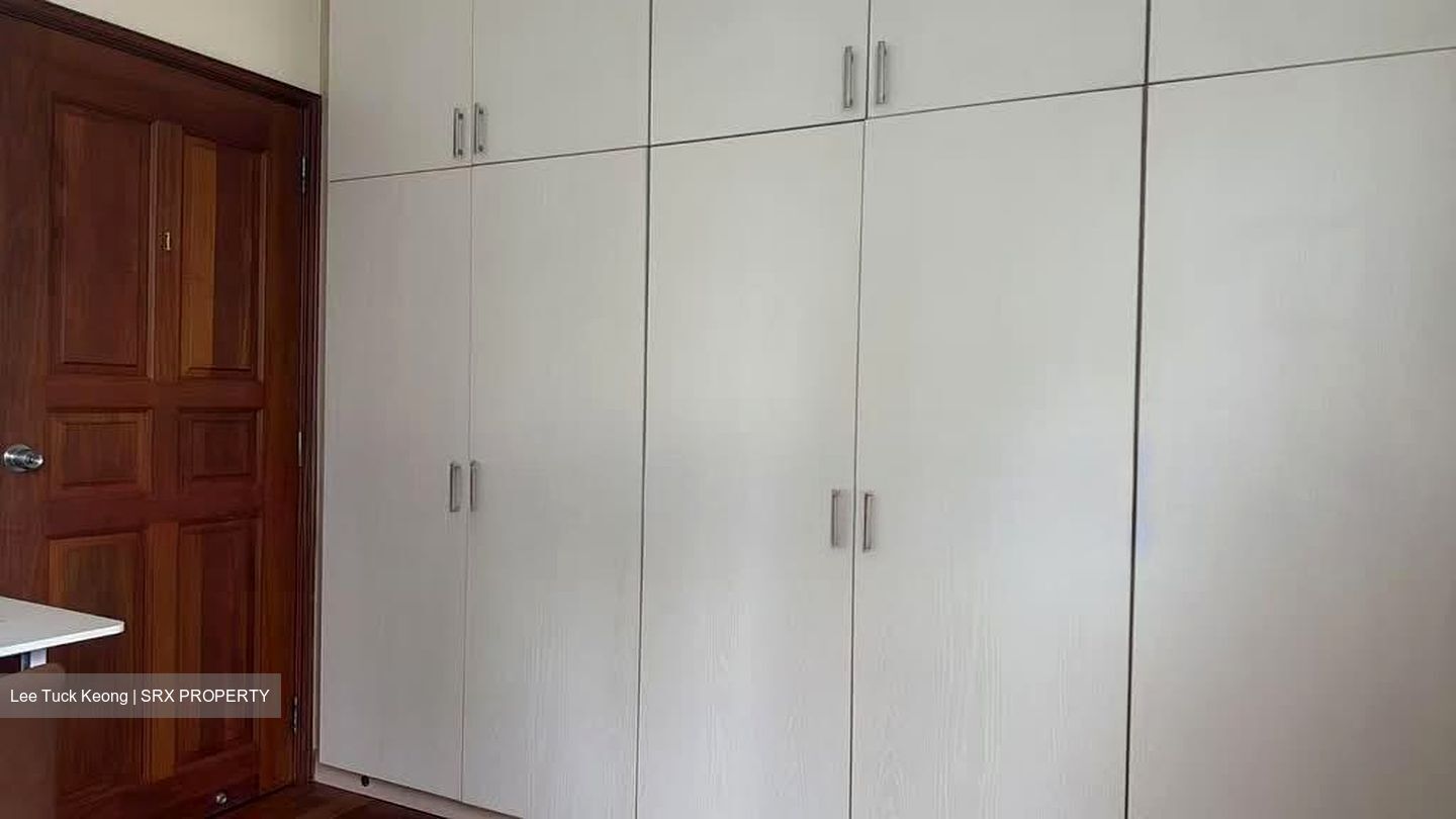 Sennett Estate (D13), Semi-Detached #593981751